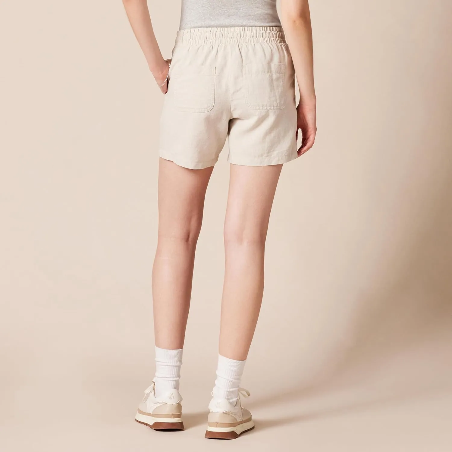 Amazon Essentials Women's 5" Inseam Drawstring Linen Blend Short (Available in Plus Size)