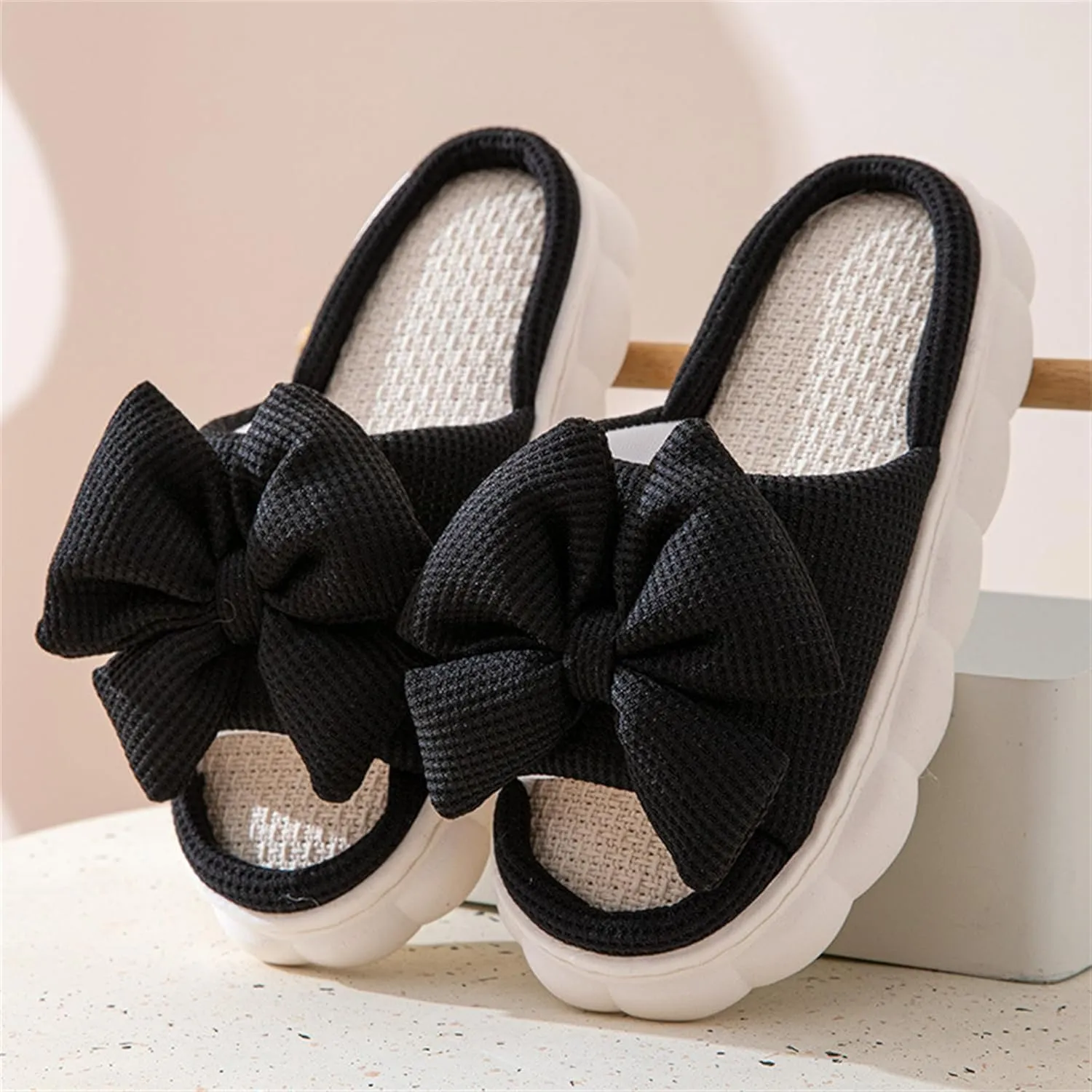 Butterfly cotton and linen slippers Home slippers Men's and women's seasonal slippers Cotton and linen slippers