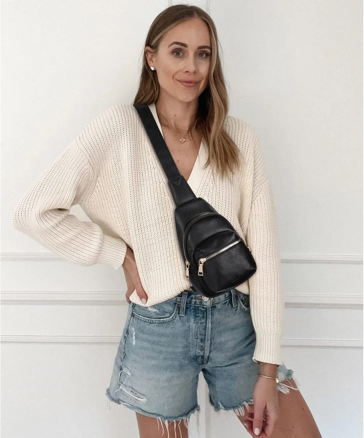 CLUCI Small Sling Bag for Women, Leather Crossbody Fanny Packs Trendy, Women's Chest Bag