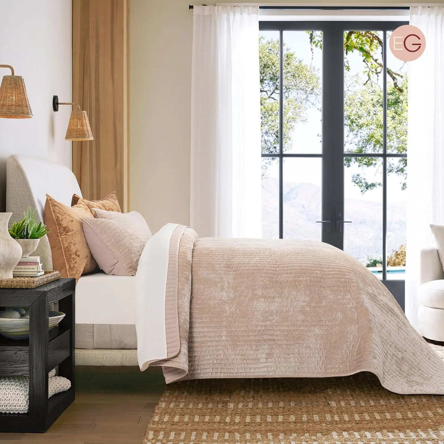 EVERGRACE Velvet Quilt Set King Size, Luxurious Soft Striped Channel Bedding Set, Lightweight Velvet Comforter for All Season, Oversized Bedspread Coverlet with 2 Matching Shams, Beige Taupe