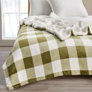 Great Bay Home Sherpa Fleece and Velvet Plush Throw Blanket, Thick Blanket for Chair, Sofa, or Bed. Warm, Reversible, Soft Fleece Throw Blanket. Kinsley Collection, Olive Green Buffalo Check