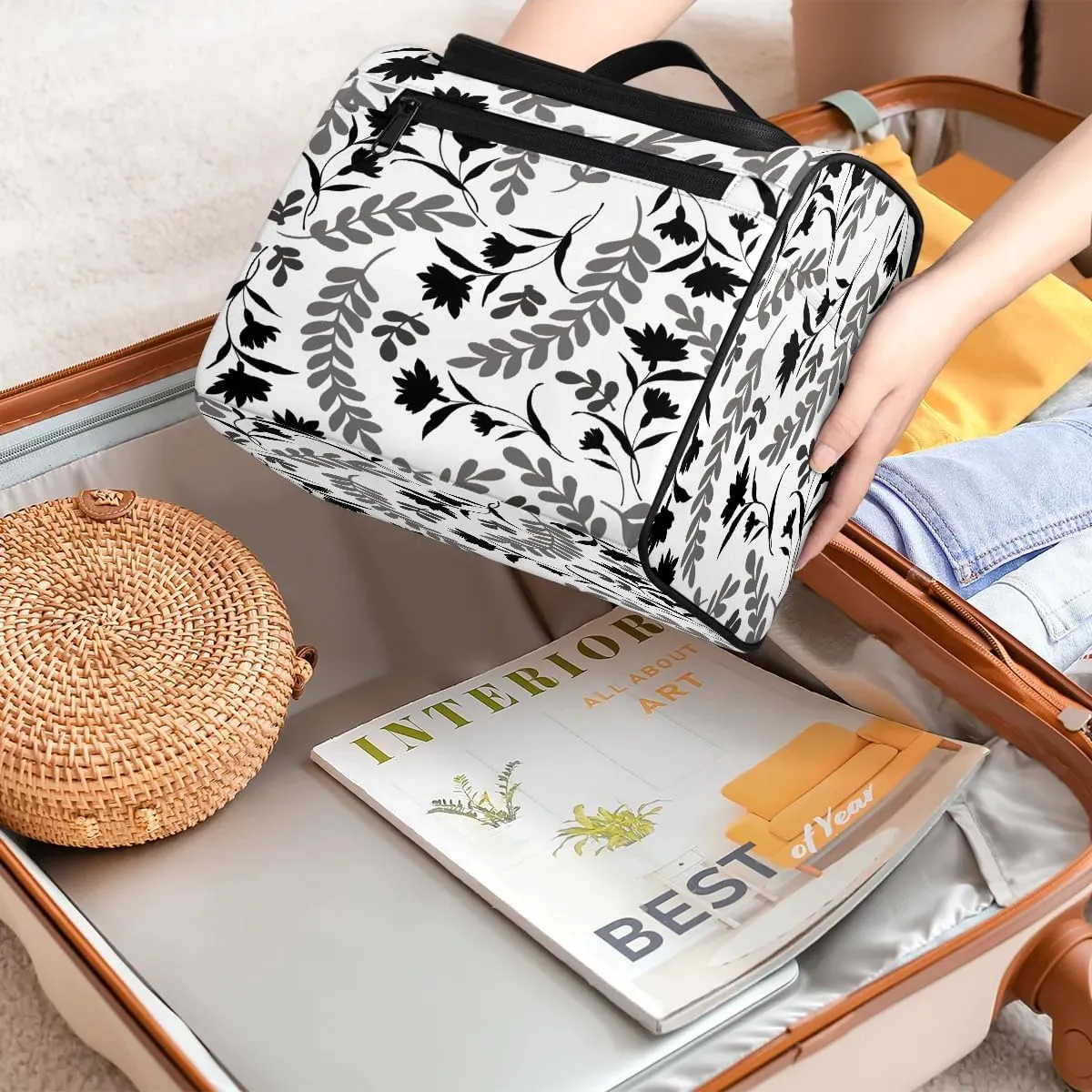 Hanging Toiletry Bag Floral Print for Women Girls, Cosmetic Makeup Bag with Multi Compartments, Portable Travel Bag Organizer Large for Toiletries Accessories