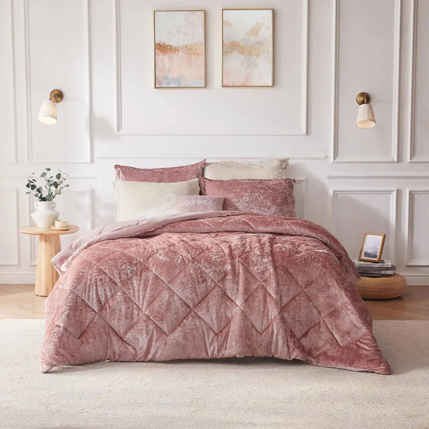 Intelligent Design Felicia Luxe Comforter Velvet Lush Double Sided Diamond Quilting, Modern All Season Bedding Set with Matching Sham, Decorative Pillow, Full/Queen(90"x90"), Blush 4 Piece
