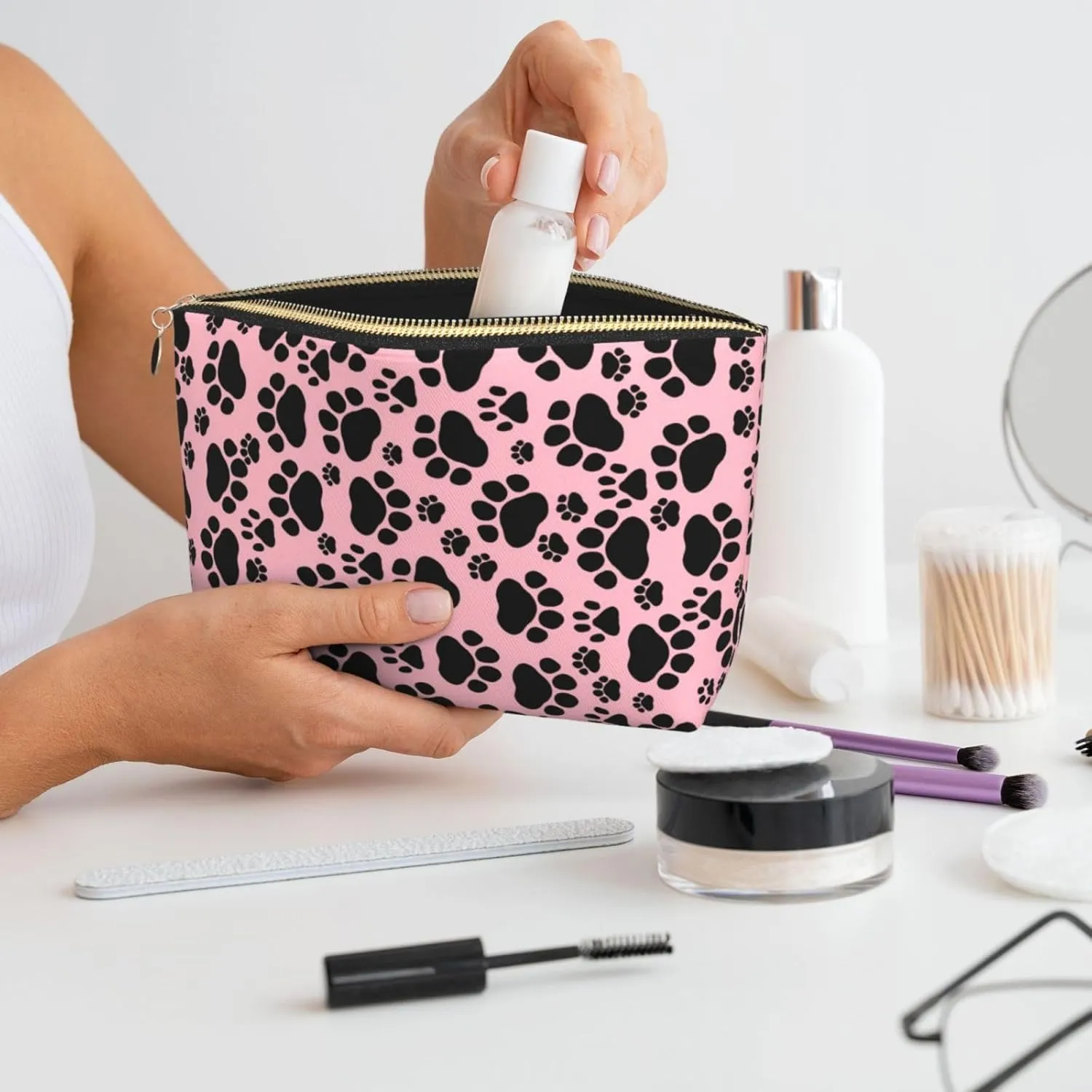 Leather Travel Toiletry Makeup Bag Zipper Makeup Pouch Travel Essentials Portable Cosmetic Bag Organiser Suitable Business Trip for Woman Man Black Claw Mark