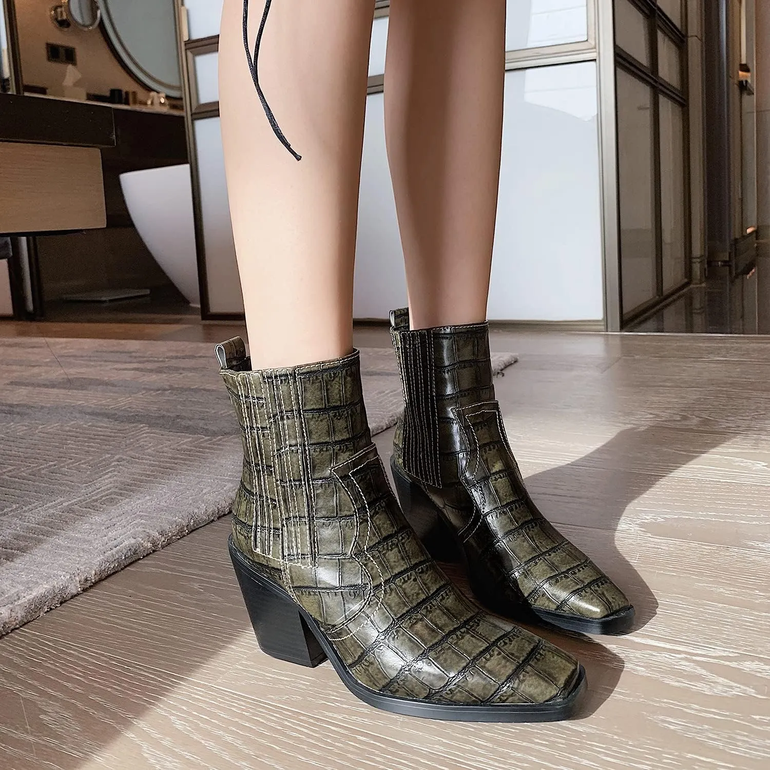 LEHOOR Chunky Stacked Heel Western Cowboy Boots for Women Crocodile Square Toe Pull On Cowgirl Boots Booties Embroidered Matte Leather Low Heel Combat Booties Vintage Dressy Fashion Casual 4-11 M US