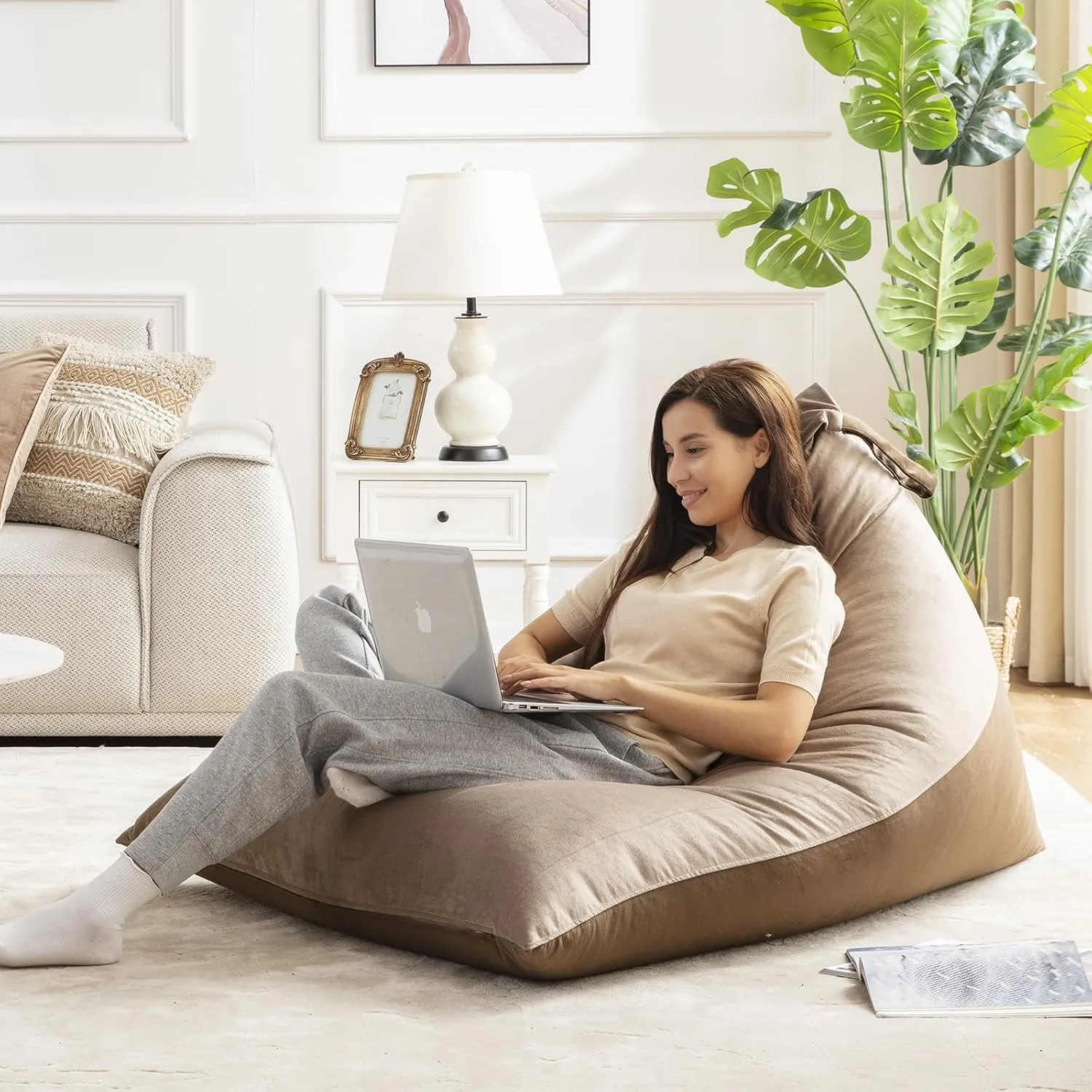 Nobildonna 4ft Bean Bag Chair Cover (No Filler) for Adults, 400L Extra Large Premium Velvet Beanbag Chair Cover, Washable Beanbag Without Filling Ultra Soft Triangular Lazy Sofa Cover (Brown)