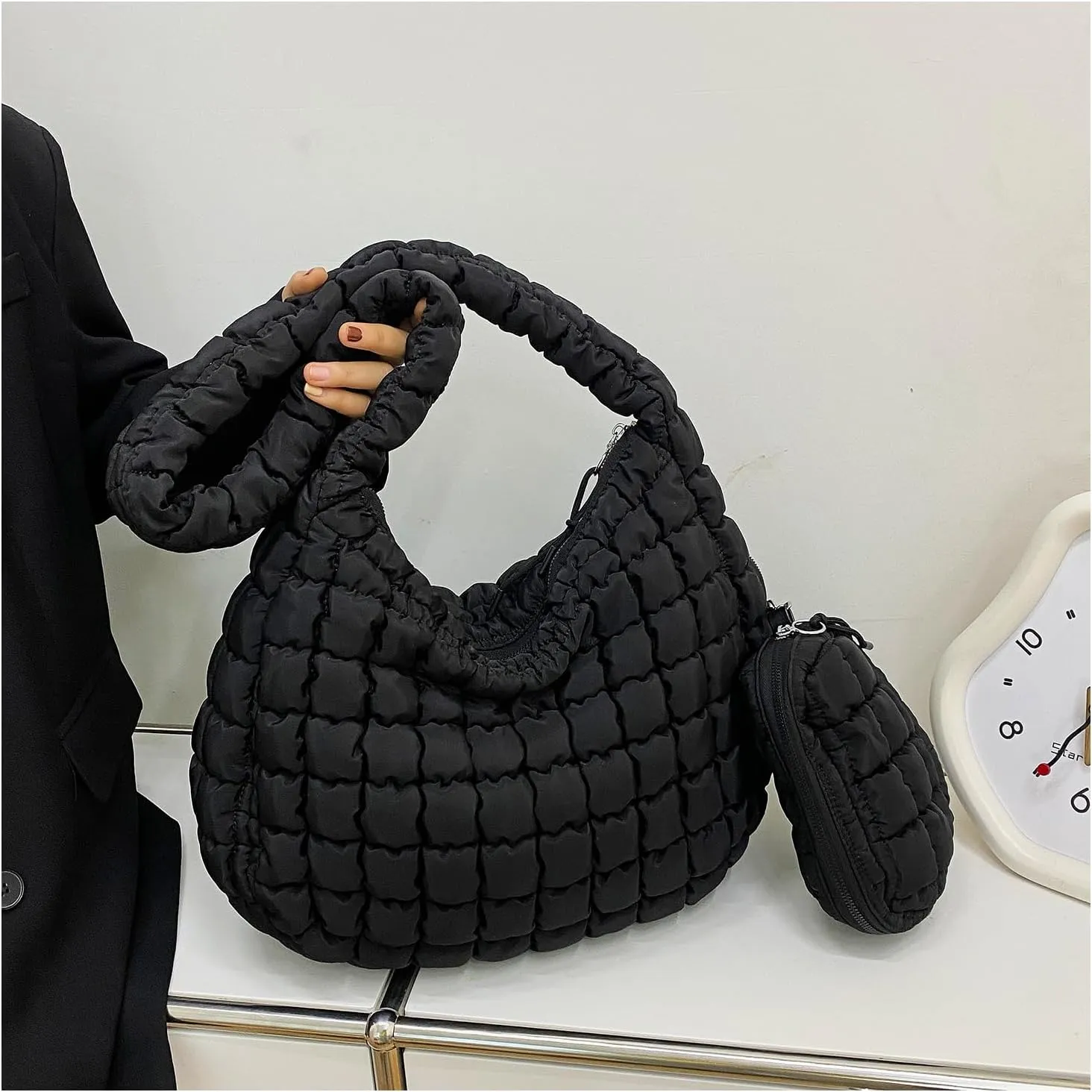 Puffer Tote Bag for Women Quilted Tote Bag Large Crossbody Bag Puffy Bag Lightweight Carryall Bag for Women