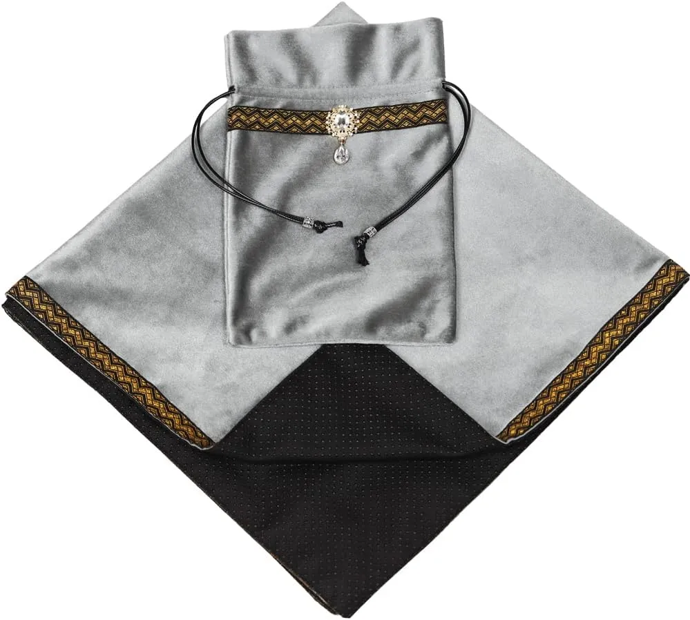 Tarot Cards Divination Altar Cloth Witch Decor - Witchy Gifts，Fortune Teller's Recommendation - Acrylic Diamond Pendant - Thickened Velvet Non Slip (Silver, 2-Piece Set with Medium Bag)