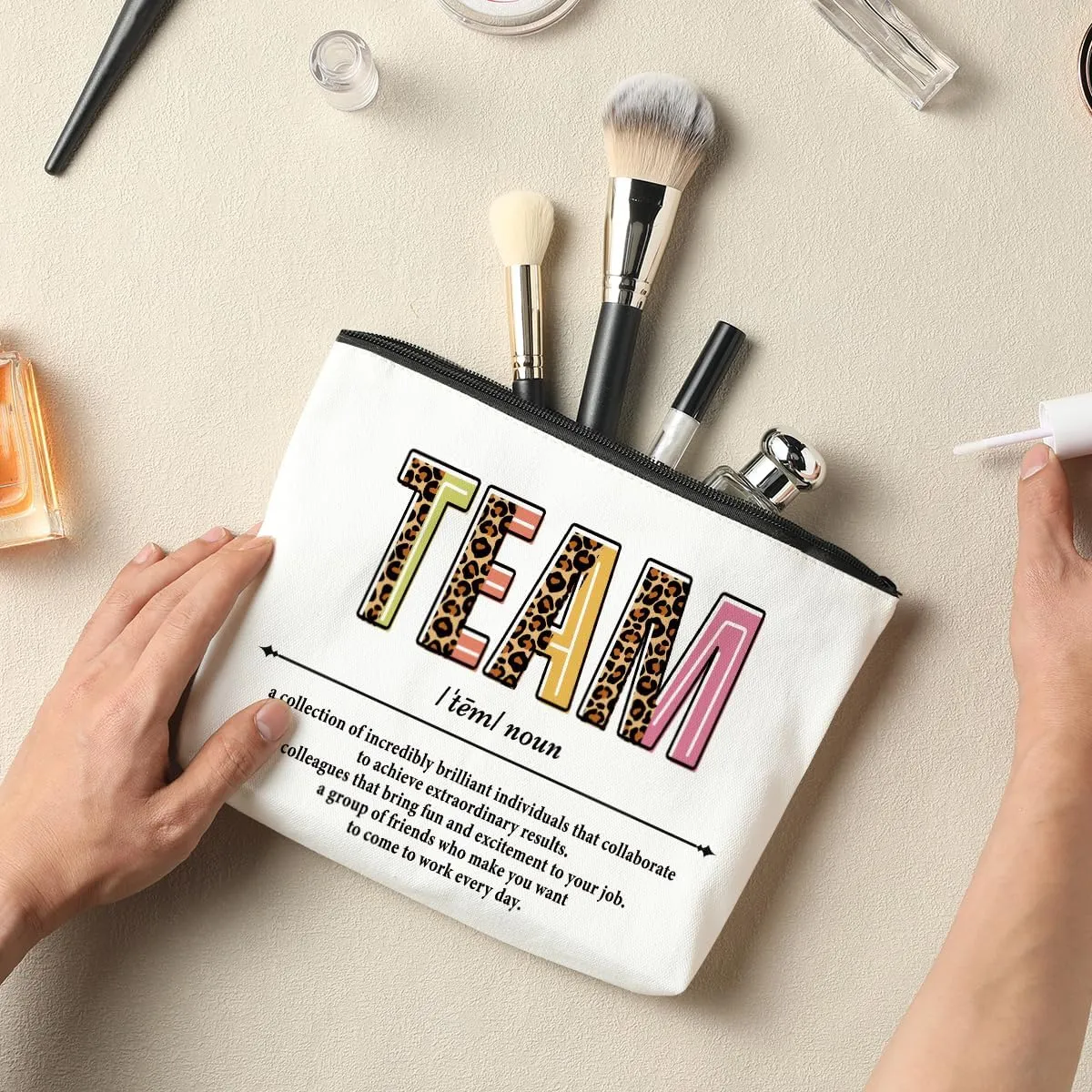 Team Definition Noun Boss Gifts Makeup Bag Cosmetic Bag Boss Appreciation Gifts for Women Employees Friend Coworker Lady Supervisor Weekend Bag Coin Purse Retirement Christmas Birthday