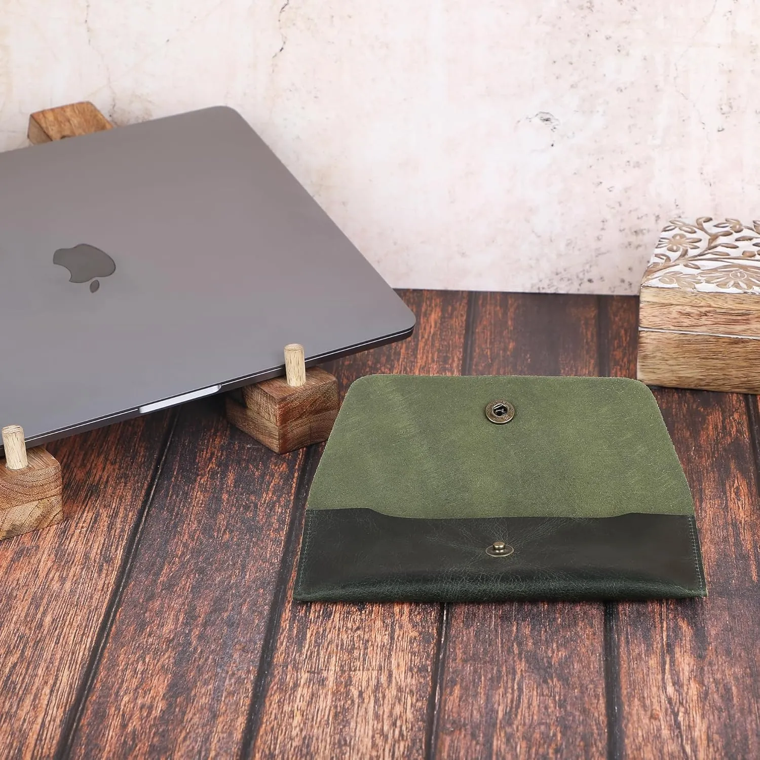 The Antiq Leather Currency Pouch Dollar Bills Organiser Handmade Travel Wallet Utility Money Pouch Cash Currency Envelope- Forest Green