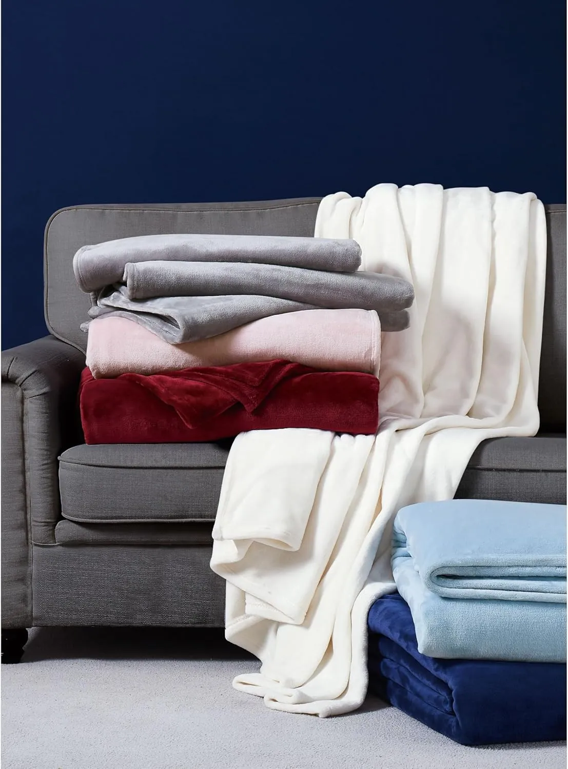 TRULY SOFT Velvet Plush King Blanket in Cabernet