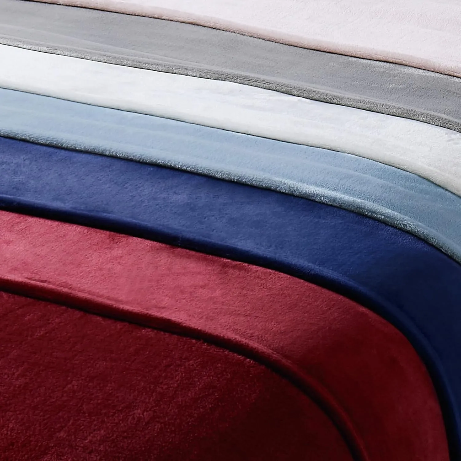 TRULY SOFT Velvet Plush King Blanket in Cabernet