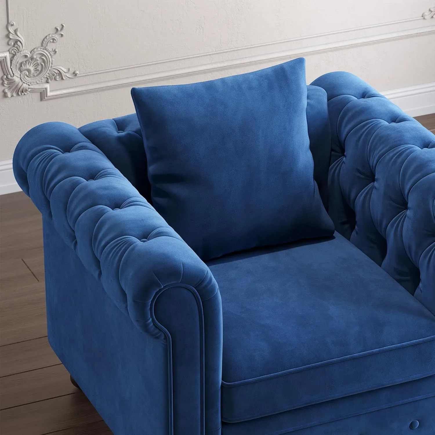 Velvet Armchair, Chesterfield Chair for Living Room, Tufted Accent Chair with Throw Pillow, Comfy Rolled Arm Club Chair, Springs Cushions & Wood Legs, Single Sofa for Apartment, Blue