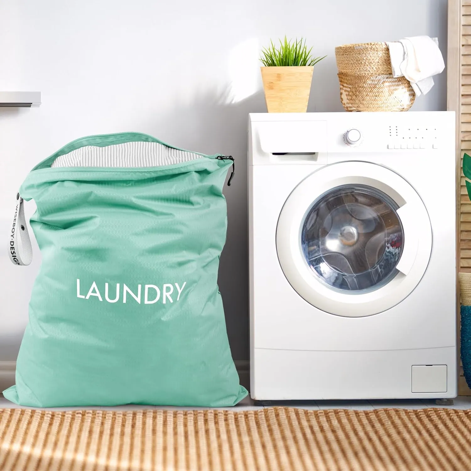 WiseBoy Laundry Bag, 23.6x35 inch Oversized Laundry Bags, Travel Laundry Bag Dirty Clothes Organizer, Nylon Wet Dry Storage Bag for College Dorm, Camping, Caravan, Blue