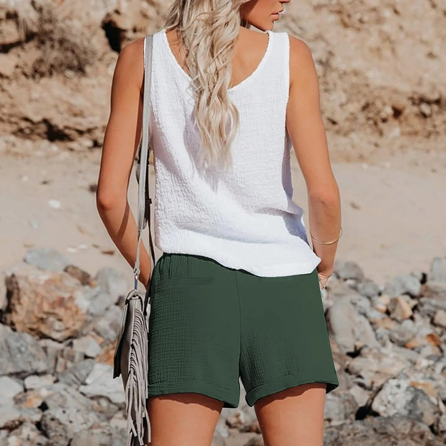 Womens Linen Shorts 2025 Summer Wide Leg Drawstring Lightweight Shorts with Pockets Casual Beach Short Pants